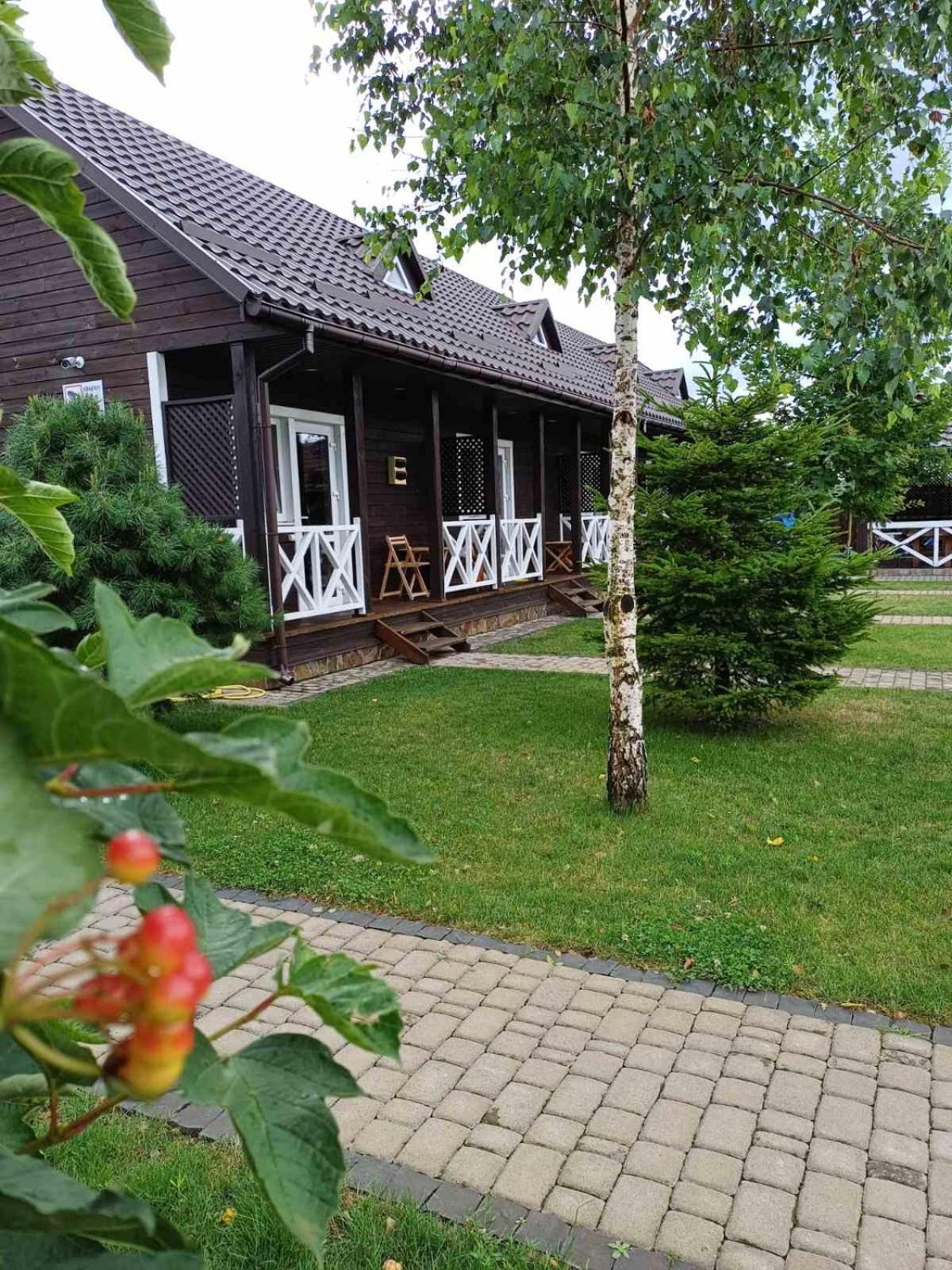 Ostrivky Hotel Свитяз Екстериор снимка