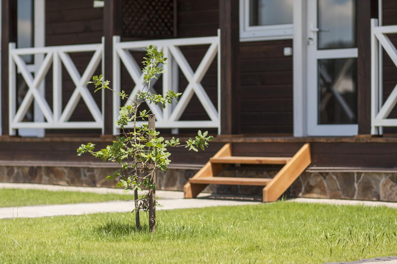 Ostrivky Hotel Свитяз Екстериор снимка