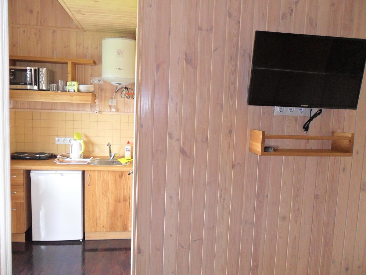 Ostrivky Hotel Свитяз Екстериор снимка