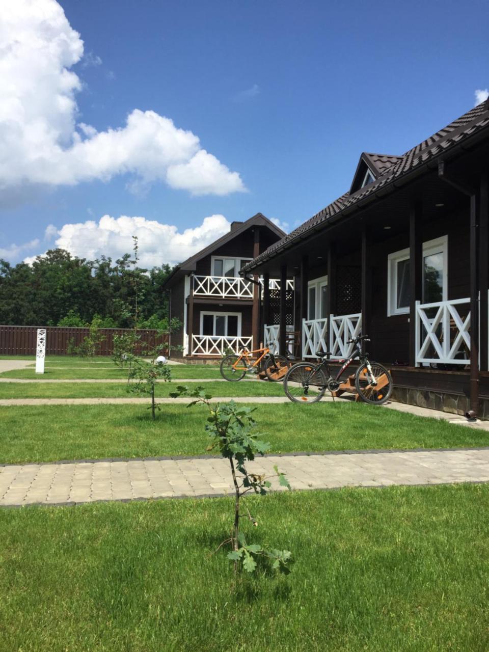 Ostrivky Hotel Свитяз Екстериор снимка